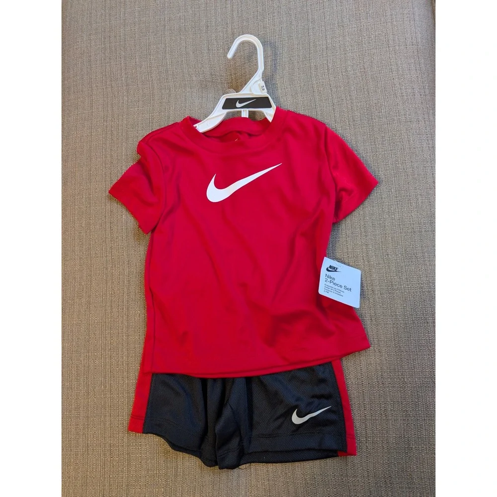 NWT Nike Kids 2-Piece Set Red Short Sleeve T-Shirt Black Mesh Shorts 24M